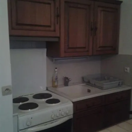 F2 Et Jardinet Face Et Acces Direct * Bernières-sur-Mer