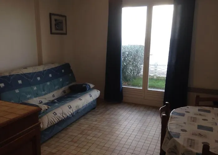 F2 Et Jardinet Face Et Acces Direct Appartement Bernières-sur-Mer